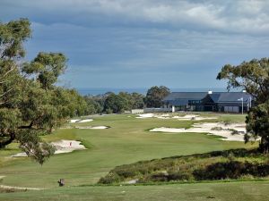 Peninsula Kingswood (South) 18th